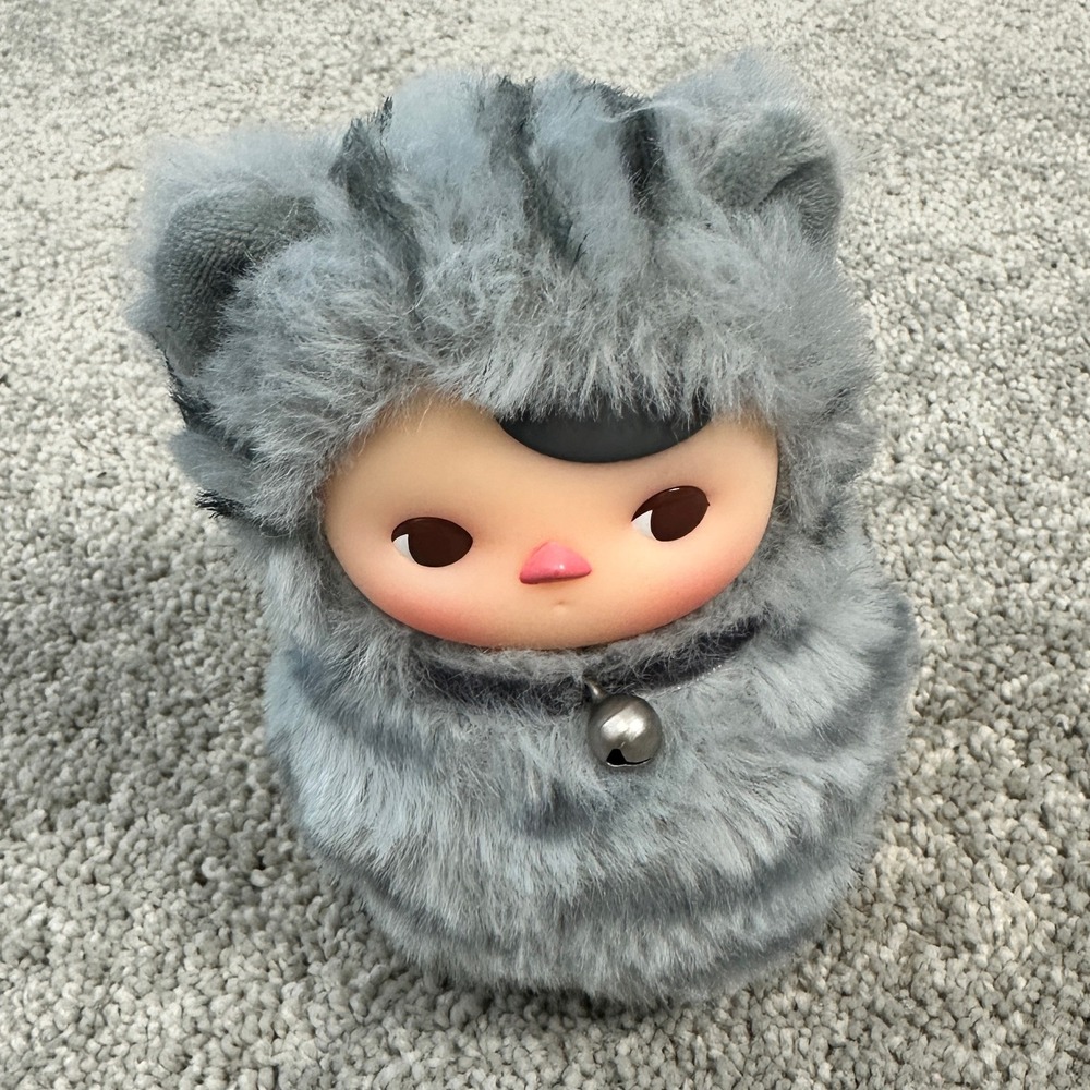 Pop Mart Pucky Cat Roly-Poly Figure One Size Grey Excellent